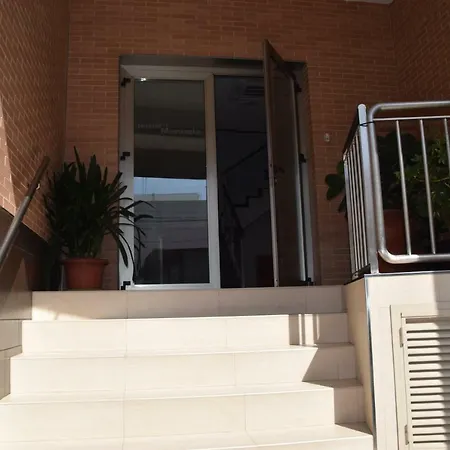 Manuela 2*